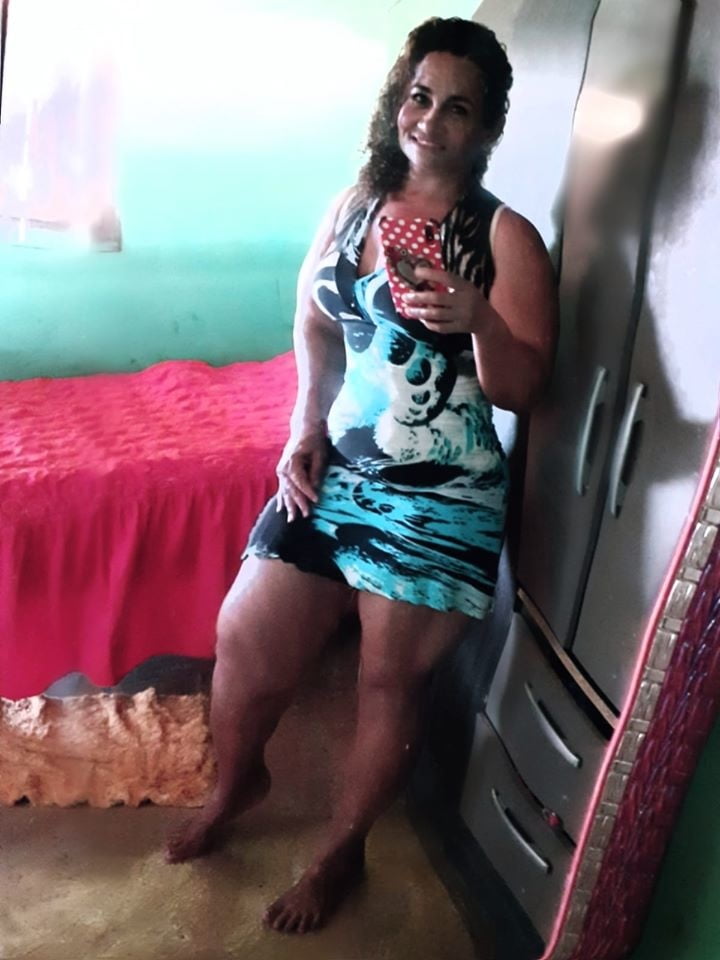 Rosi farias culona piernas hermosa madura culo maduro
 #97034724