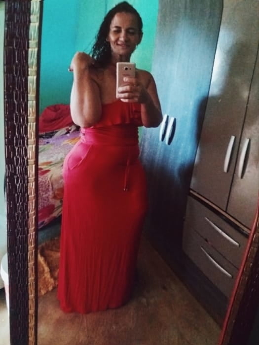 Rosi farias culona piernas hermosa madura culo maduro
 #97034728