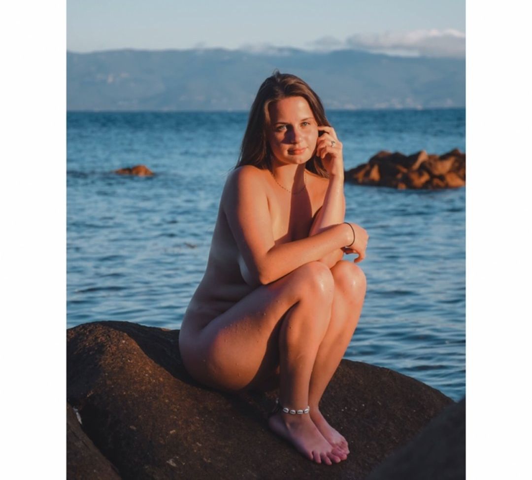 Zoesimplement nude #109373002