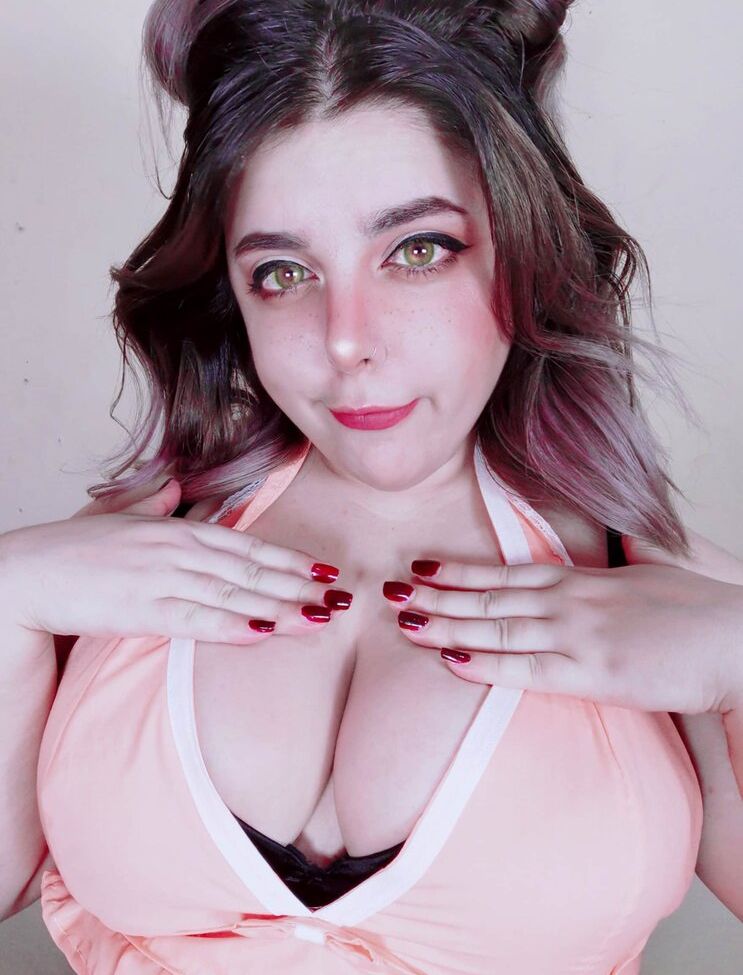 Firefliesirl desnuda #109066885