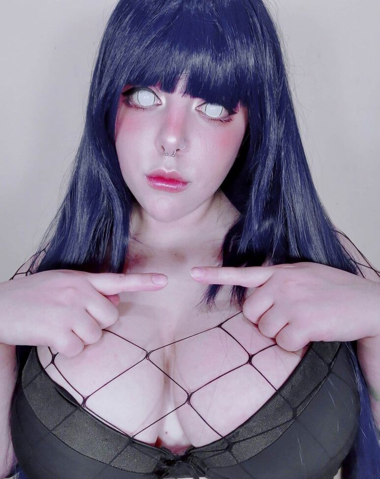 Firefliesirl desnuda #109067206