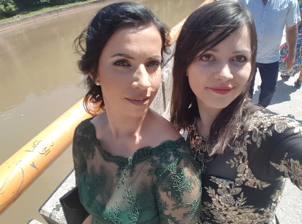 Kucka kojoj su za 5 godina nenormalno narasle sise EMINA #93150489
