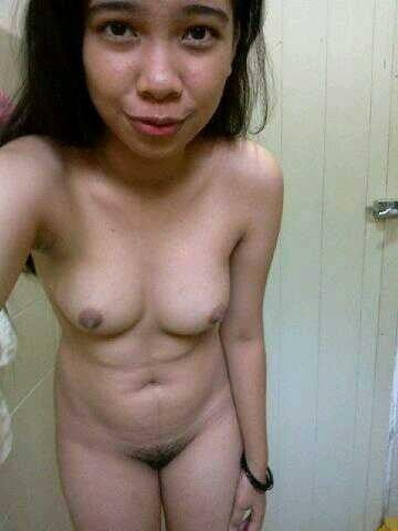 MORE DELICIOUS PINAYS #79661799