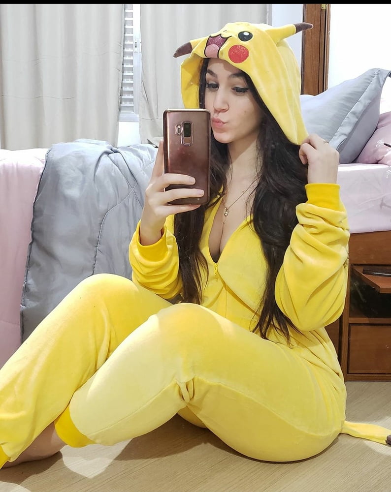 Carolzinha sg
 #81561209