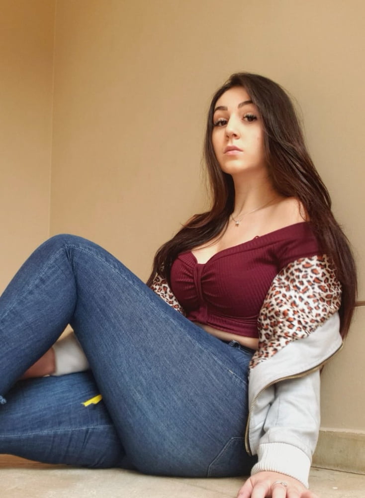 Carolzinha sg
 #81561238