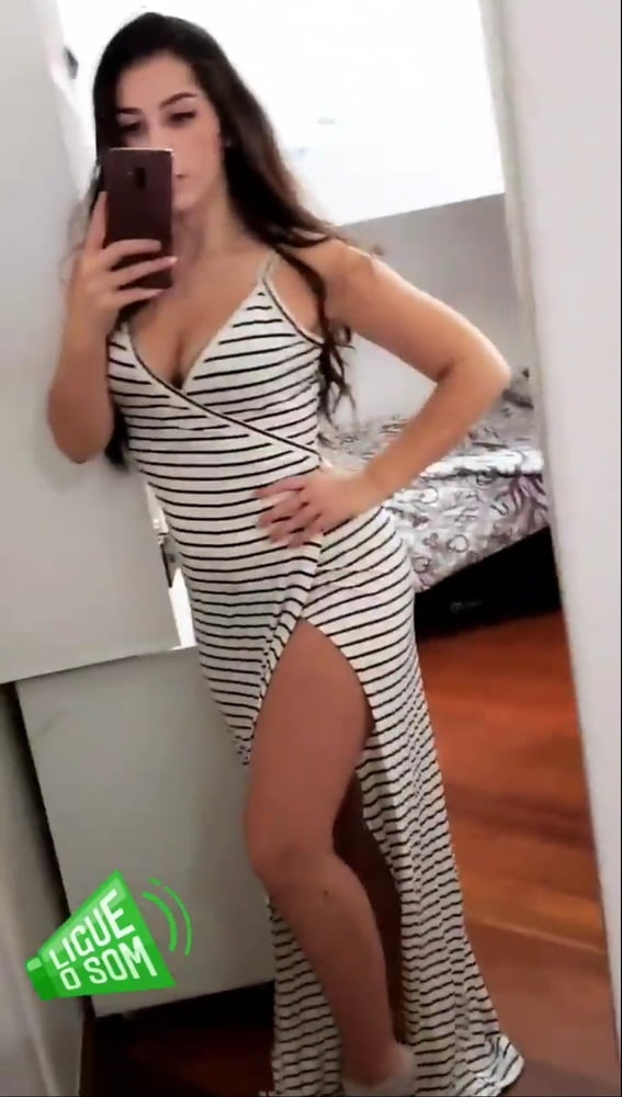 Carolzinha sg
 #81561247