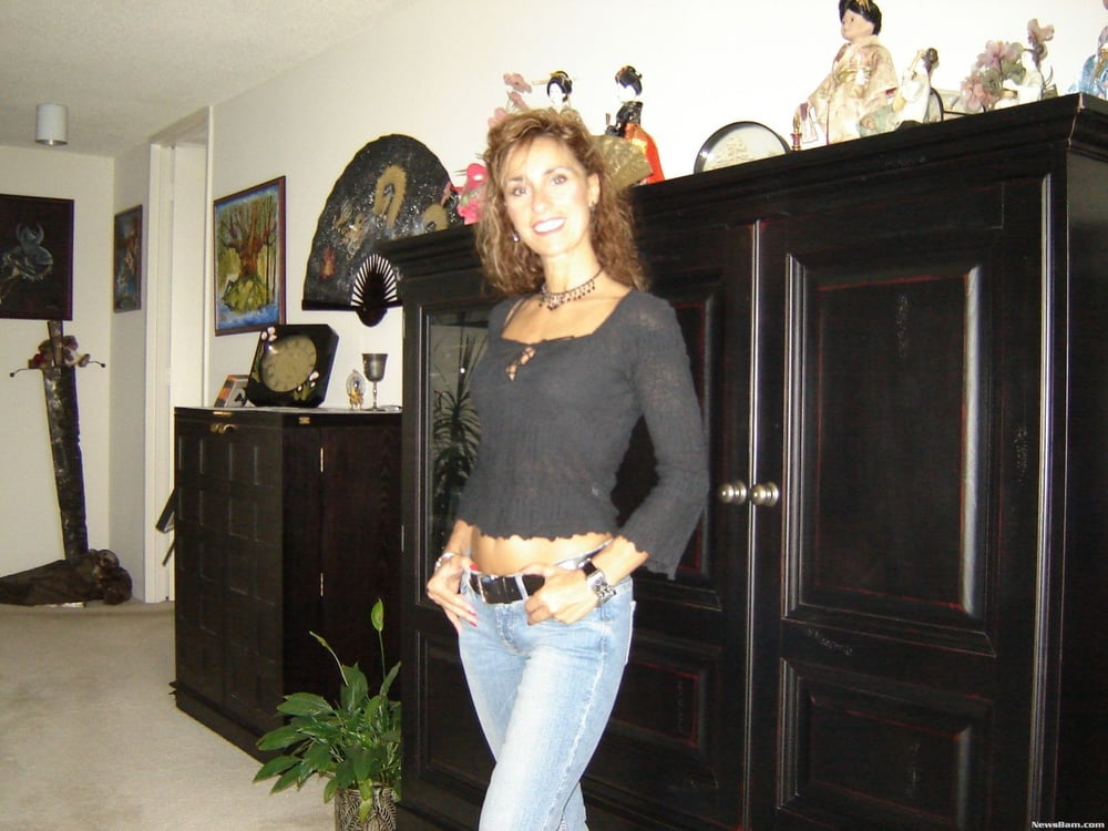 French milf solo - 1
 #98362783