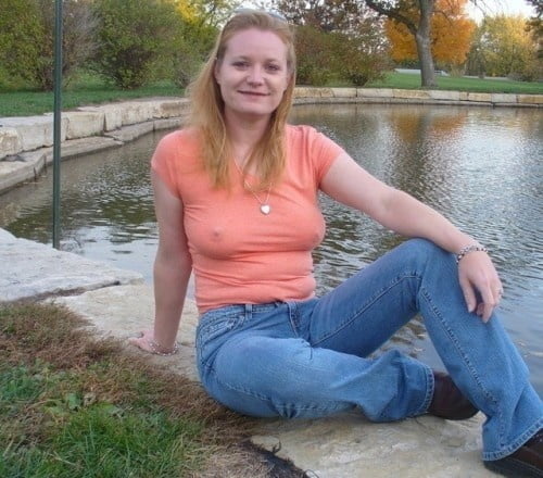 Braless 23 #102398752