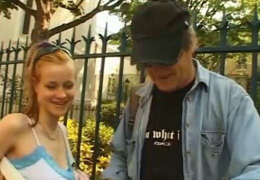 110. #おじいちゃん、おとうさん、若い人
 #103815913