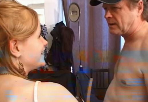 110. #おじいちゃん、おとうさん、若い人
 #103816176