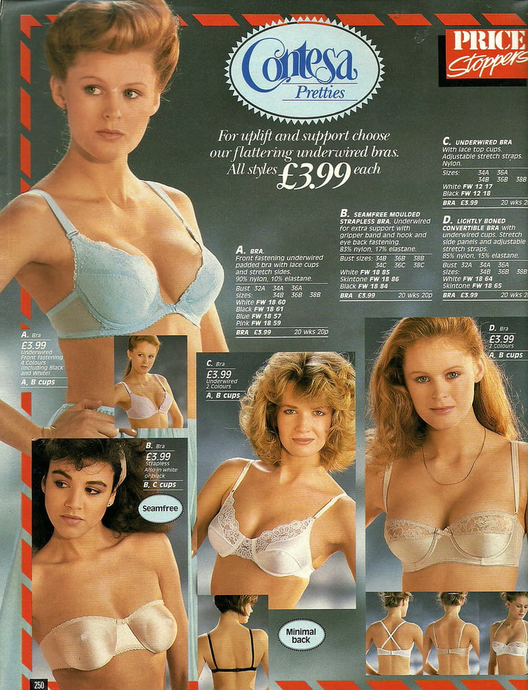 Alcune belle modelle di biancheria intima e lingerie vintage
 #97122226