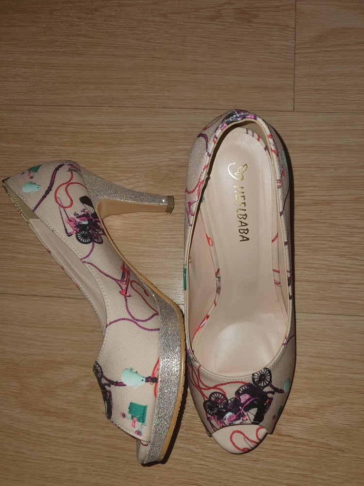 G&#039;Fs new heels #91197232