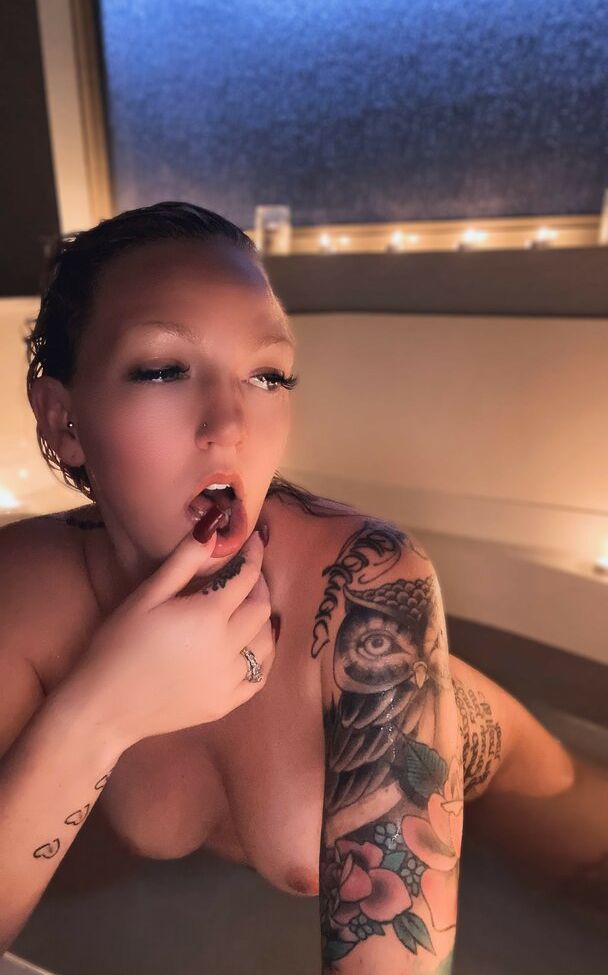 Damselbaby19 desnuda #109871743