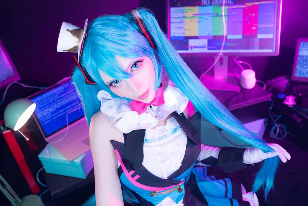 KMFX - Miku #81828015