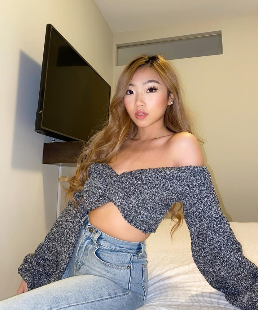 Insta Babe 18 #100325059