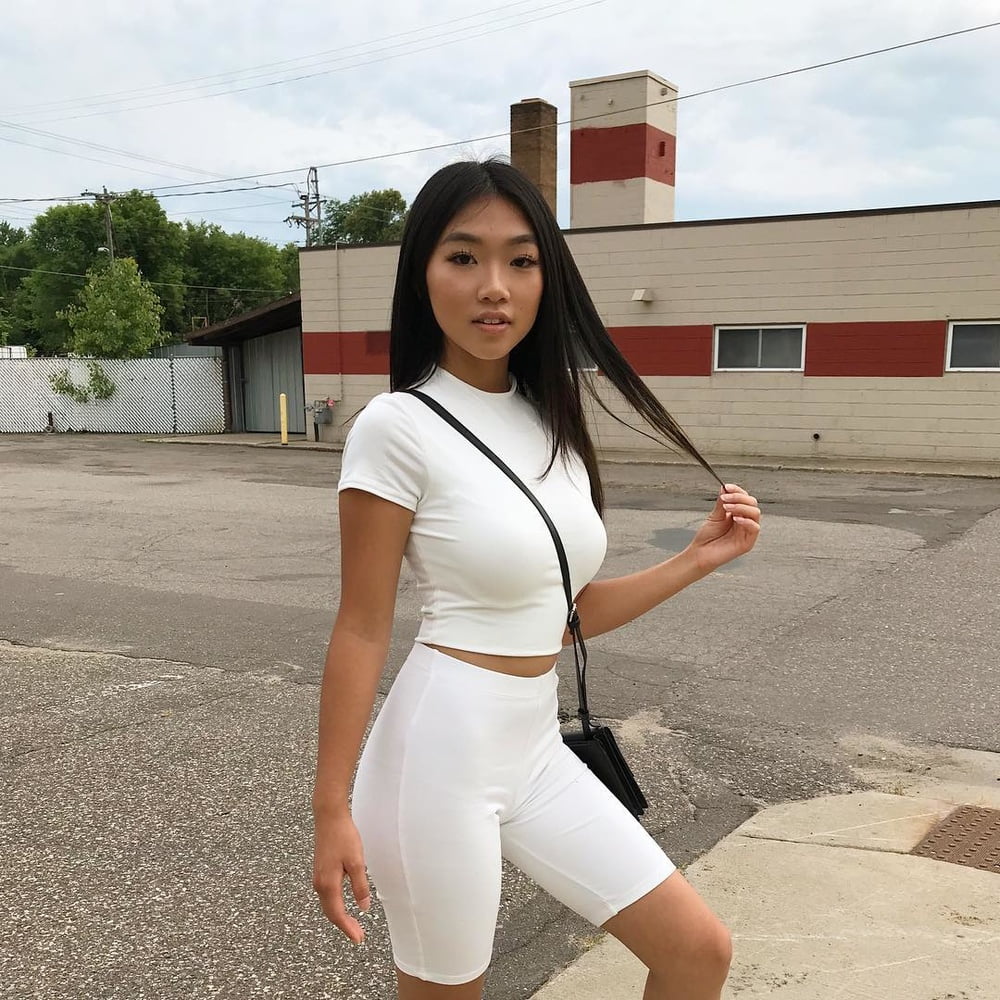 インスタ映えする18歳
 #100325299
