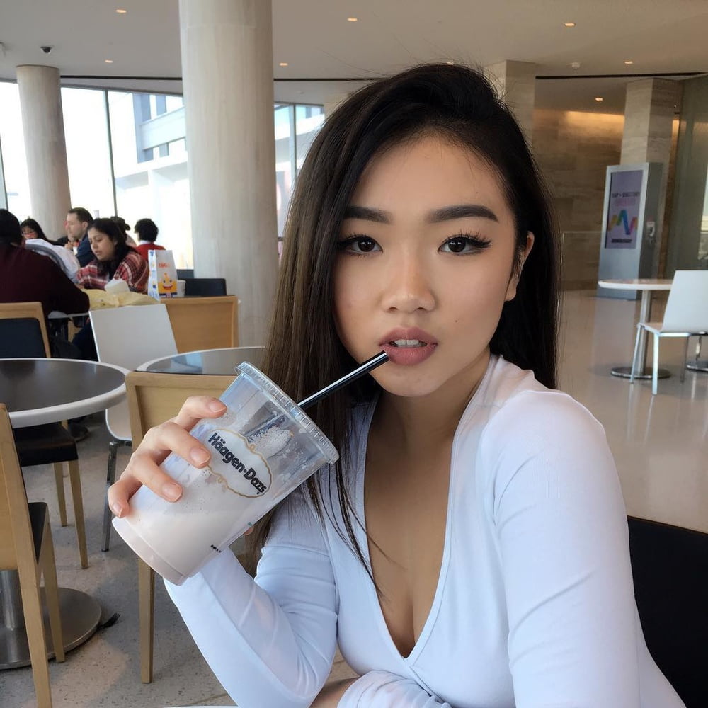 Insta Babe 18 #100325512