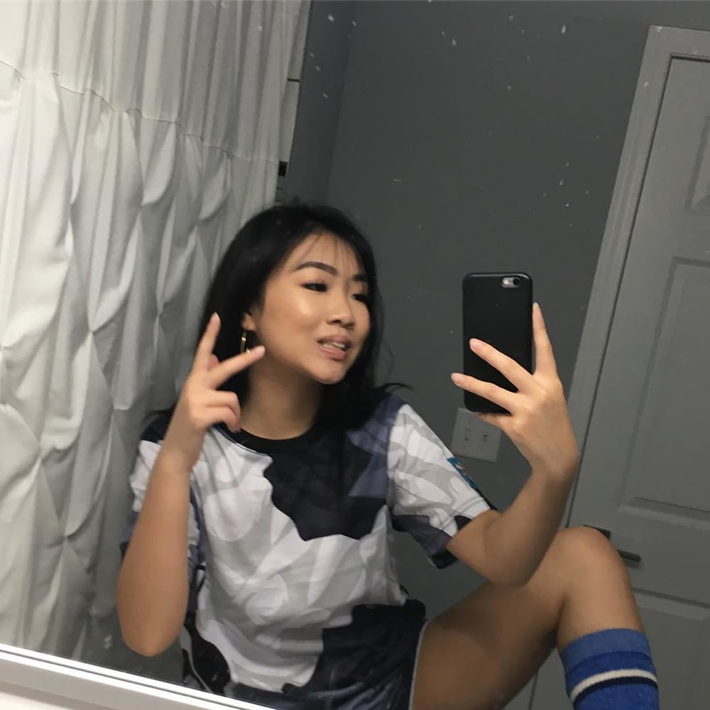 インスタ映えする18歳
 #100325714