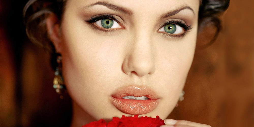 Angelina Jolie #102818406