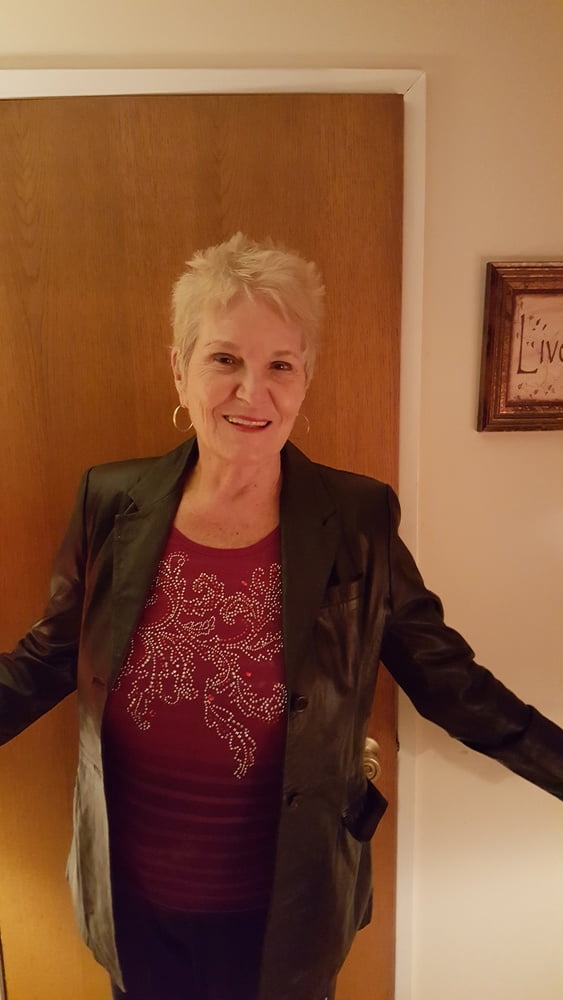 Over 70 year old&amp;still getting cocks hard #89860651