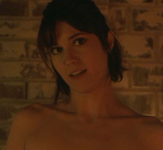 Mary Elizabeth Winstead nude #109048990