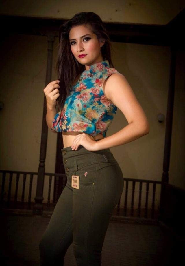 Analucia, peru
 #80923209