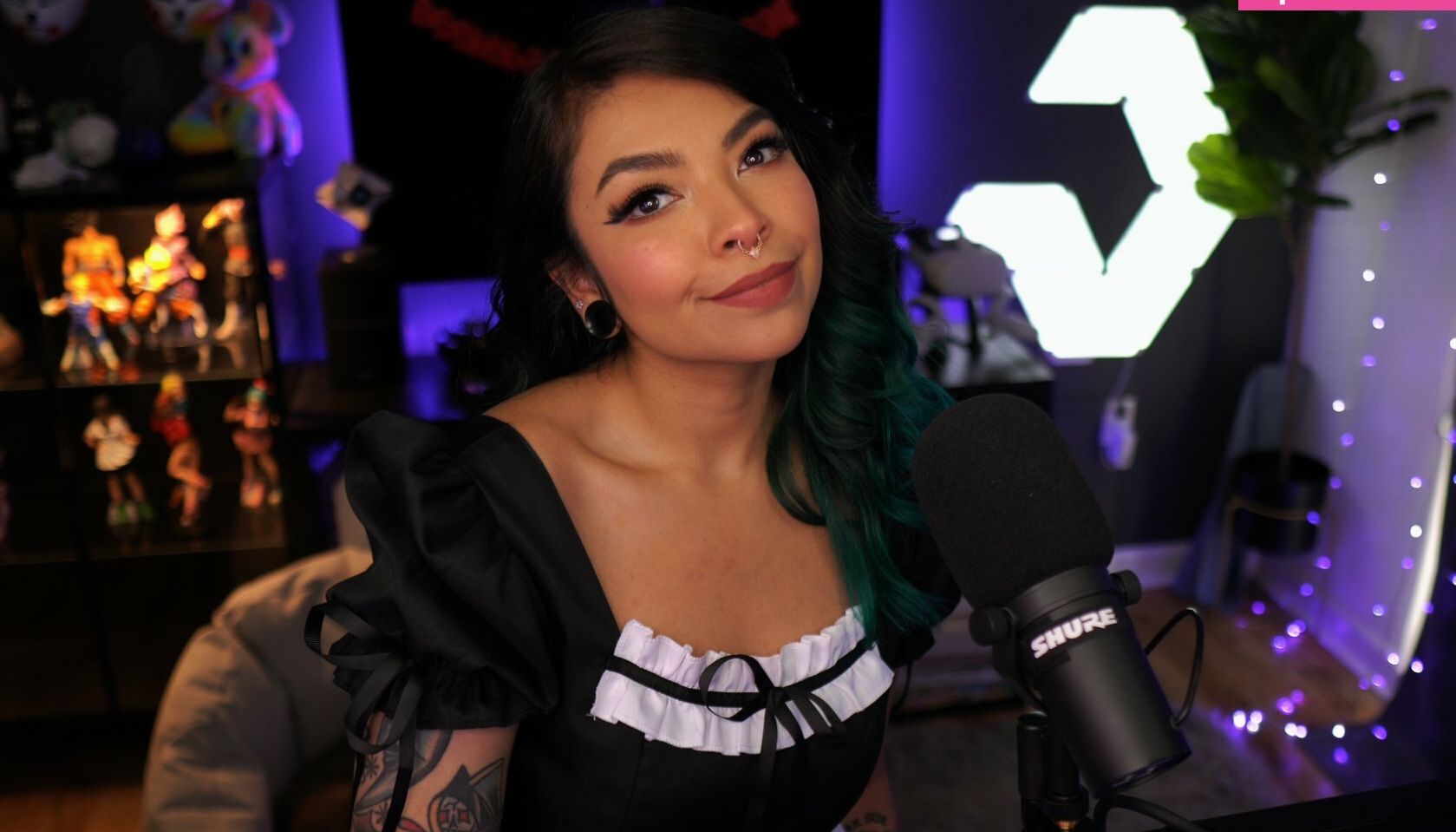 Aileen Senpai desnuda #108105258