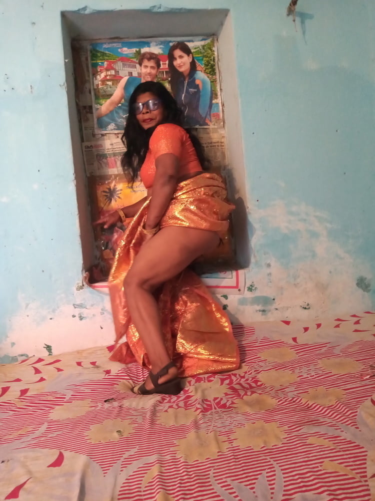 Mi favorito desi tías
 #106356800