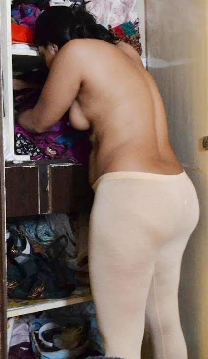Mi favorito desi tías
 #106357033