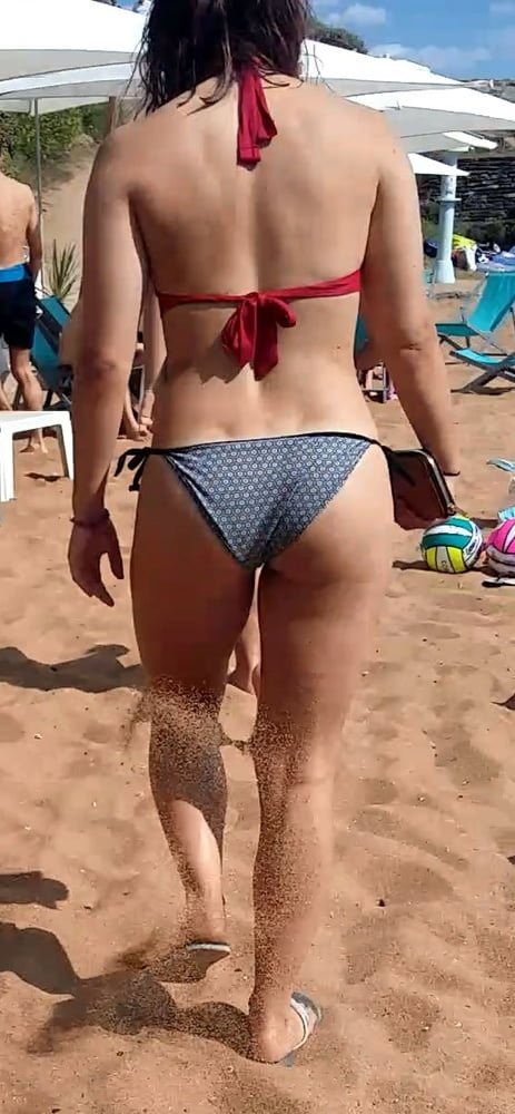 cul a la plage #80091877