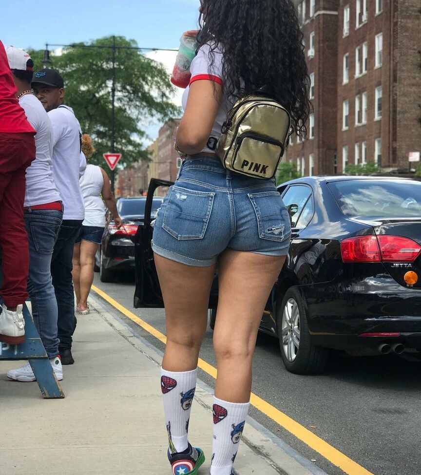 Rosairis desnuda #108266677