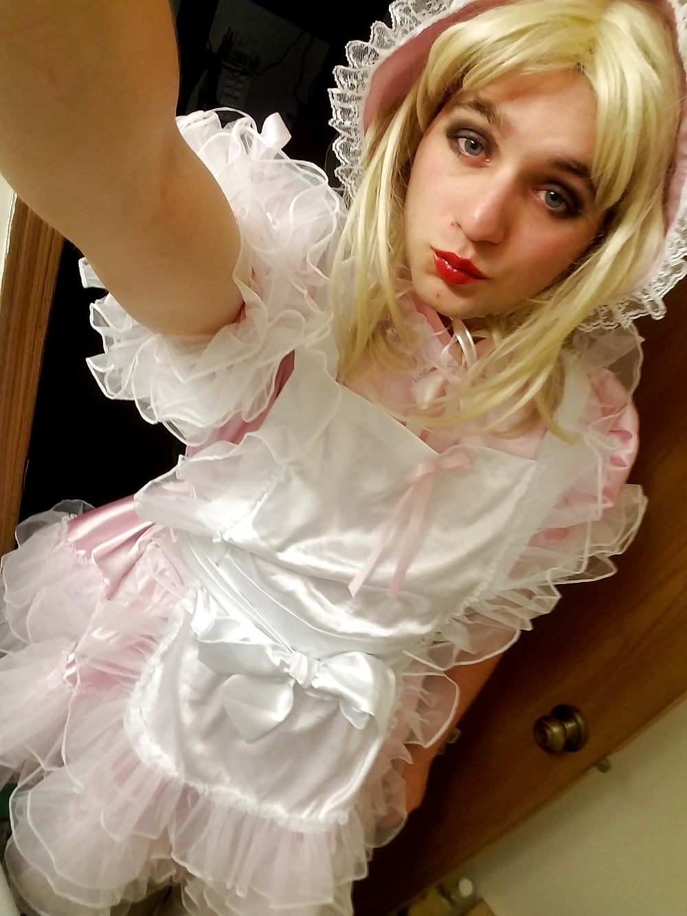 Sissy Exposure #106855178