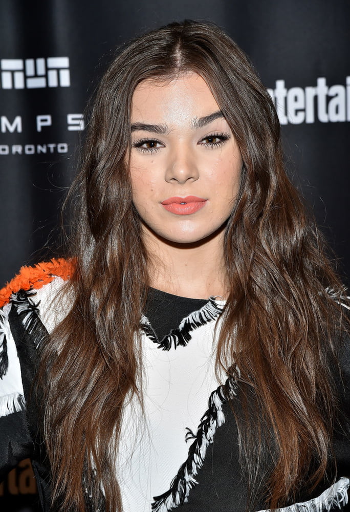 Jerk For Hailee Steinfeld #104092344