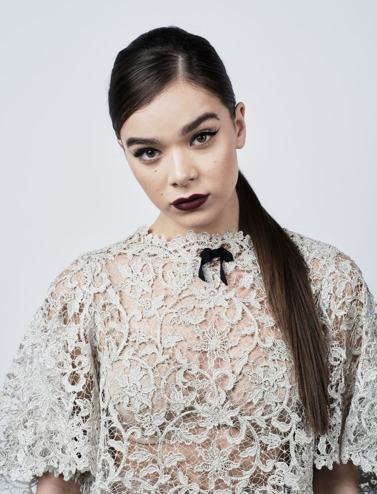 Jerk For Hailee Steinfeld #104092468