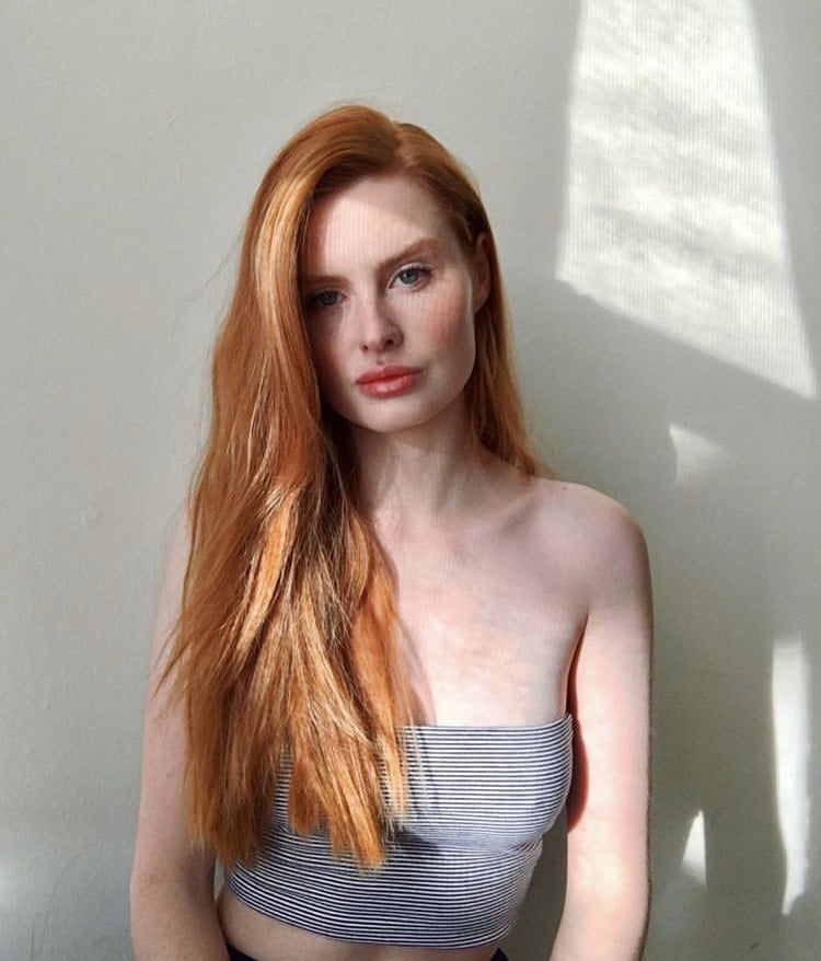 Braless cuties
 #102238297