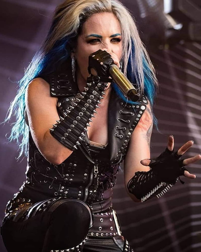 Alissa white-gluz
 #97855241