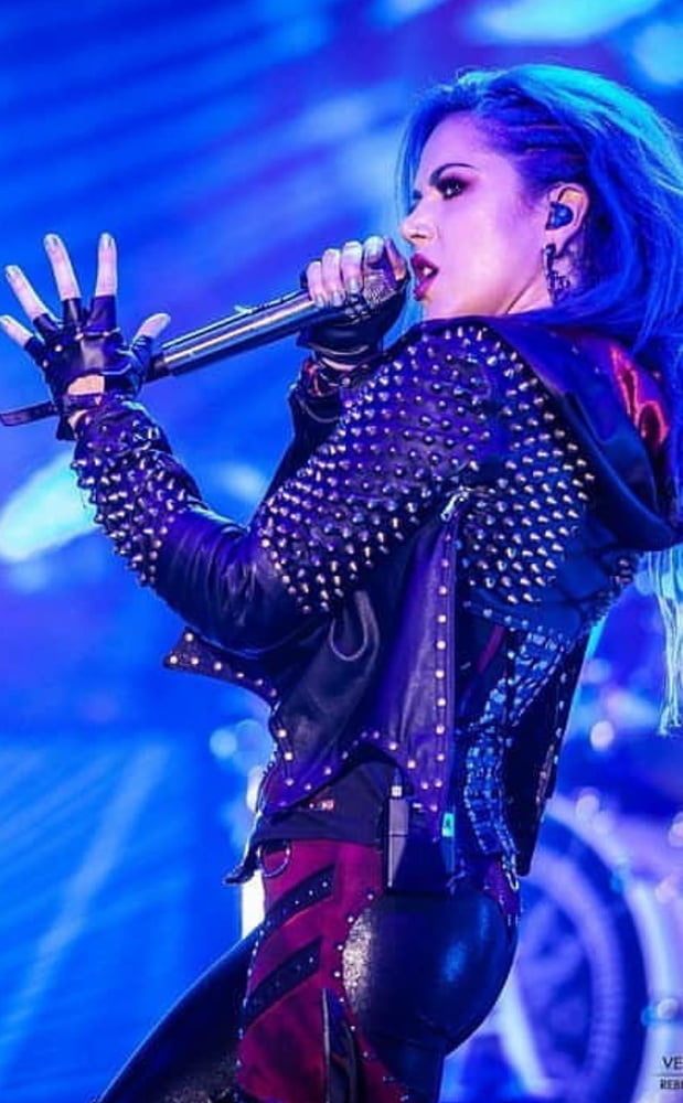 Alissa White-Gluz #97855399