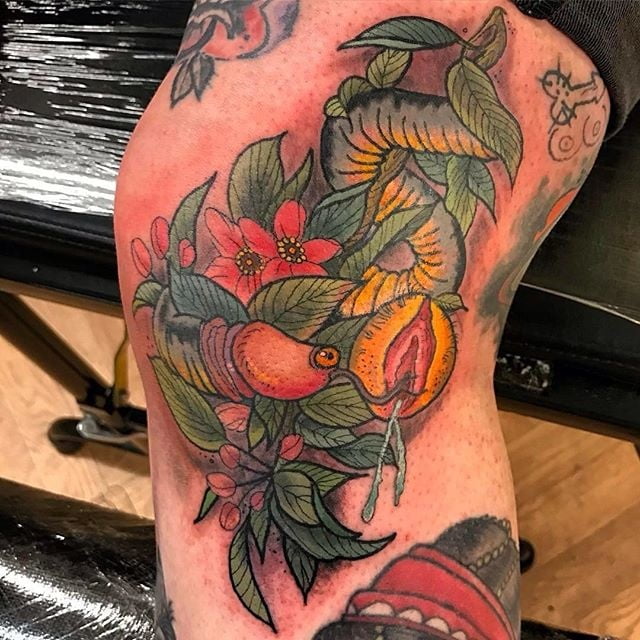Tatuajes de pollas y coños.
 #90907151