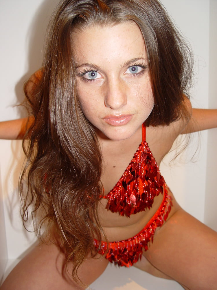 Dutch hot brunette babe linda in Dessous
 #79661265
