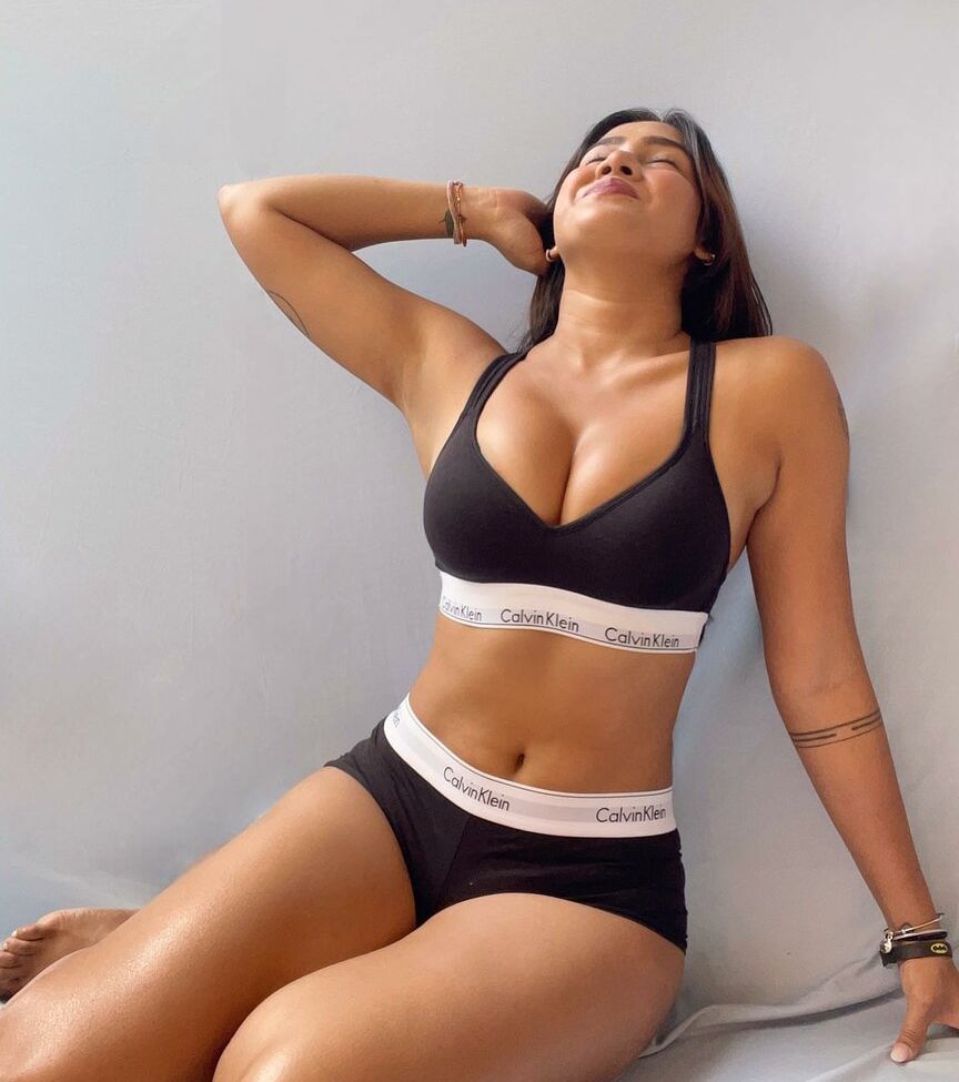 Sofia Ansari nackt #109120170