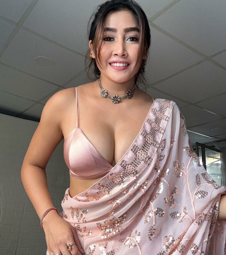 Sofia Ansari desnuda #109120172