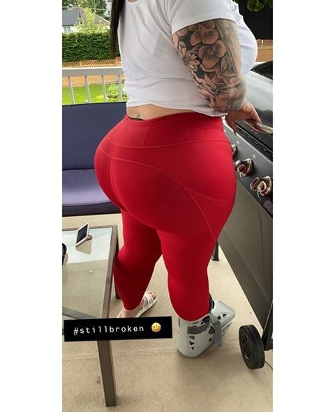 Fat ass #88574099