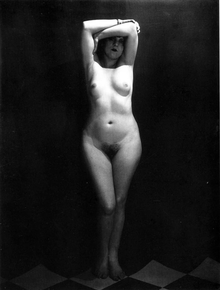 Man Ray #106447687