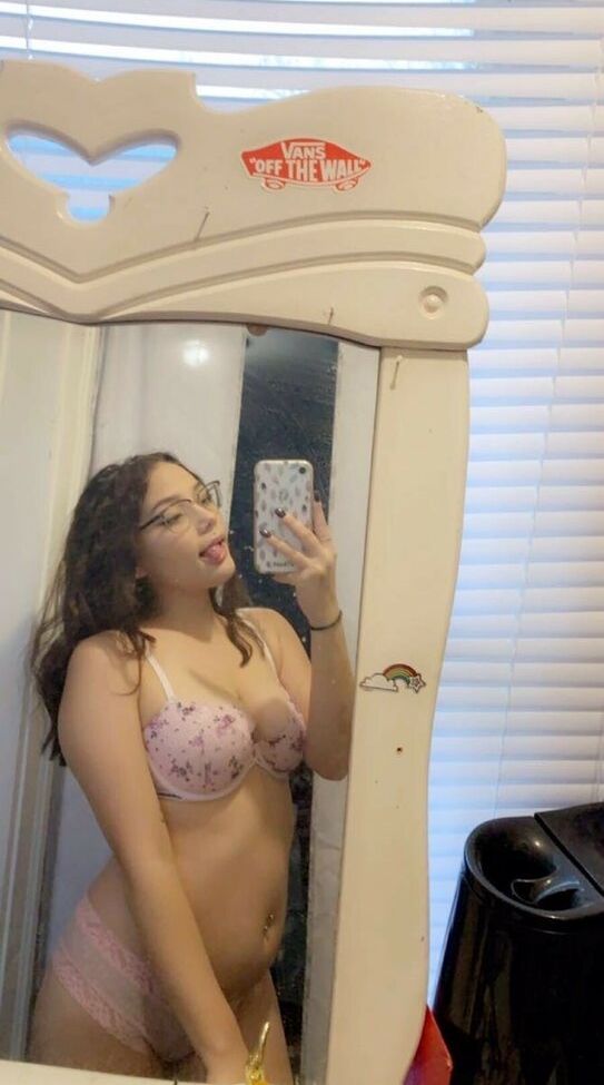 Normal Girls Like GF desnuda #108026112