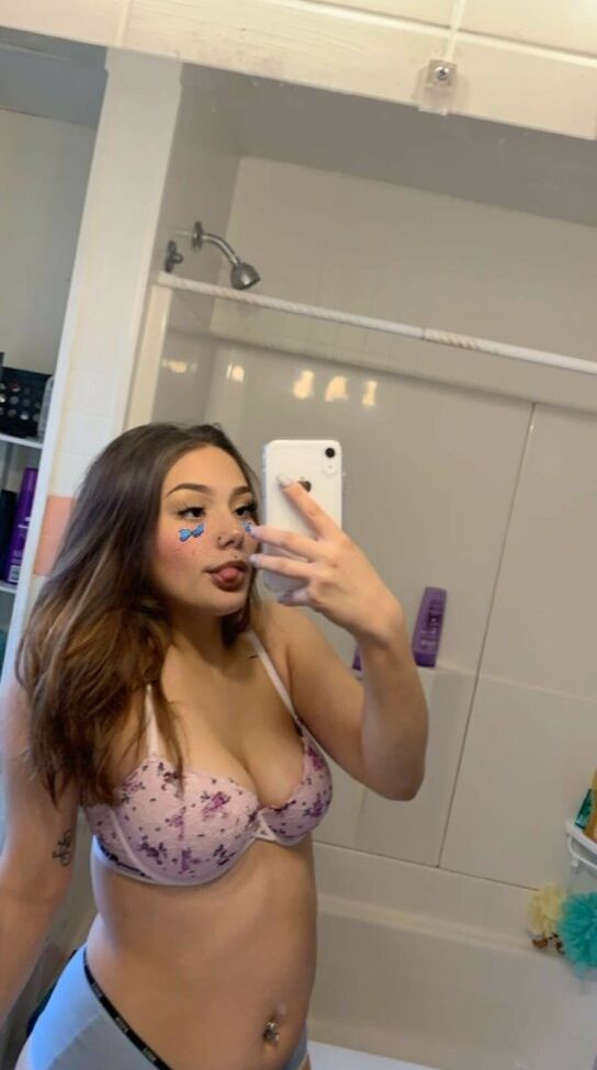 Normal Girls Like GF desnuda #108026120