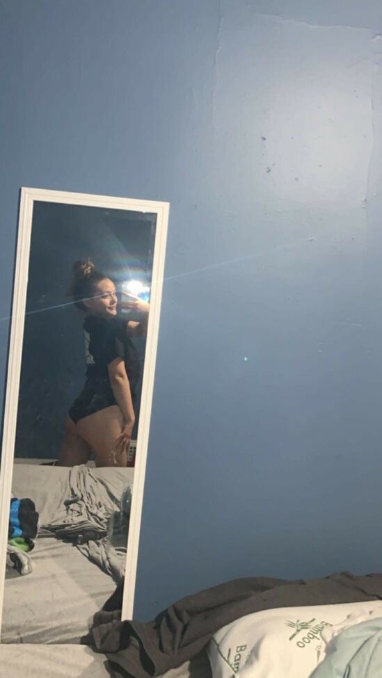 Normal Girls Like GF desnuda #108026132