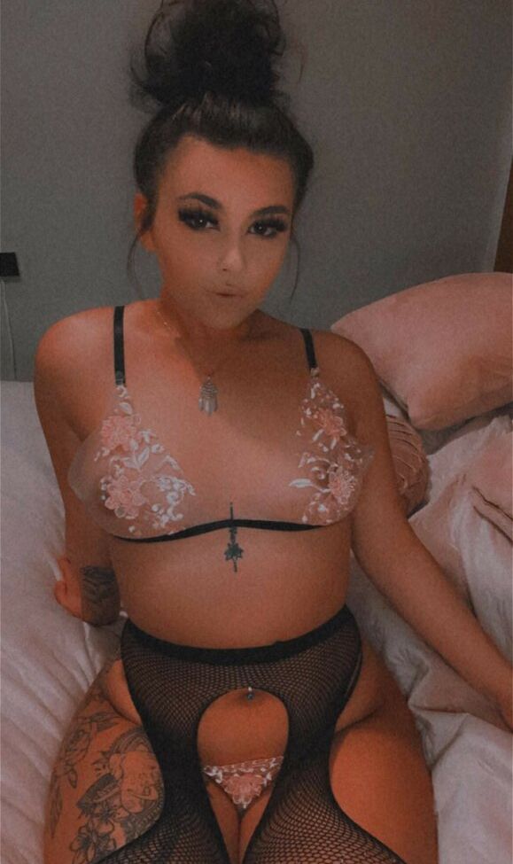 Normal Girls Like GF desnuda #108026257