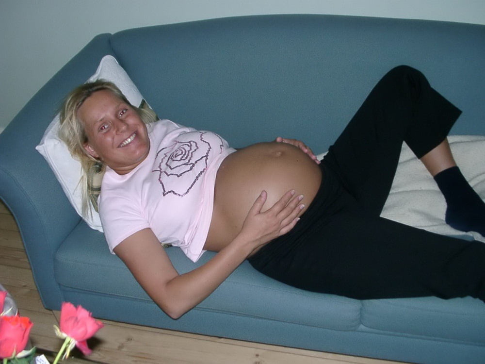 Lara pregnant #82036878