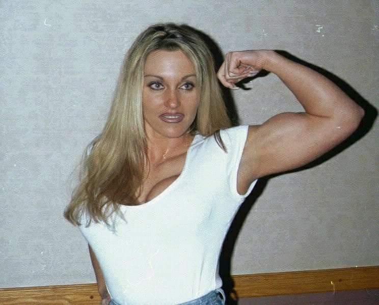 Barbara Moran ! Mignonne fitness des années 90 !
 #81786980