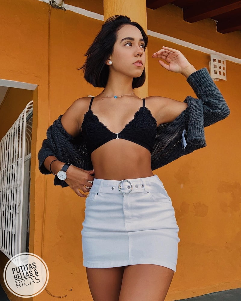 女性の写真 (18)
 #80066419